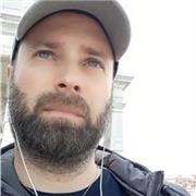 Insegnante di Italiano e materie umanistiche disponibile per ripetizioni e aiuto nei compiti (medie-superiori)